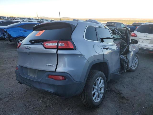 1C4PJLCB3JD557831 Jeep Cherokee Latitude
