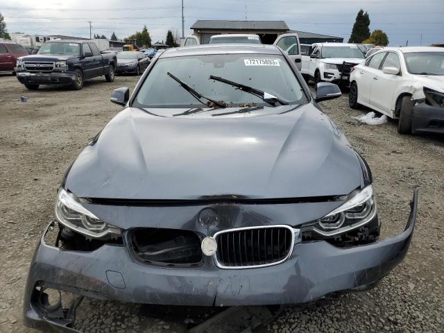 WBA8E5G58JNV02405 BMW 320 XI