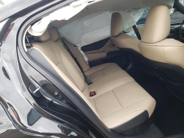 58ADA1C15MU002452 Lexus ES 300H