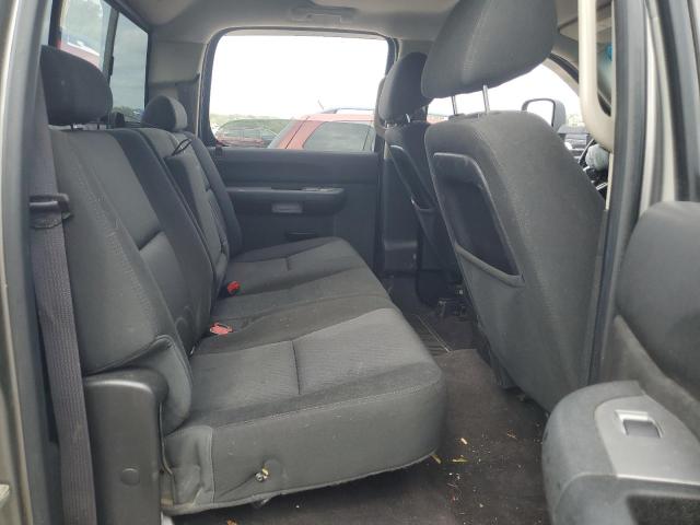 1GT120CG8EF109379 GMC Sierra K2500 Sle