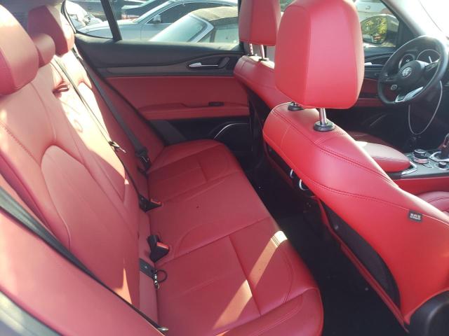ZASPAKBN8M7D03676 Alfa Romeo STELVIO TI