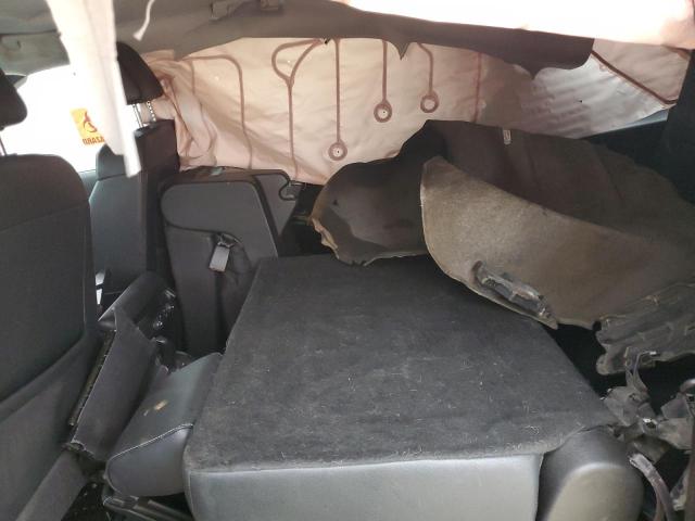 1GKS2GKC6KR388597 GMC Yukon Xl K1500 Slt