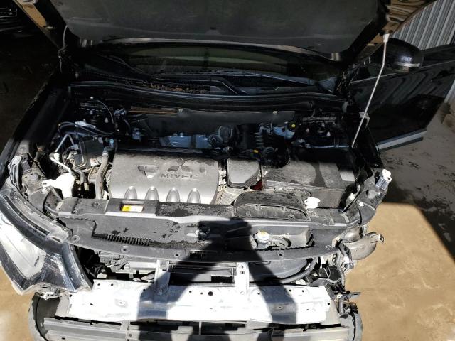 JA4AD3A34HZ066765 Mitsubishi Outlander Se
