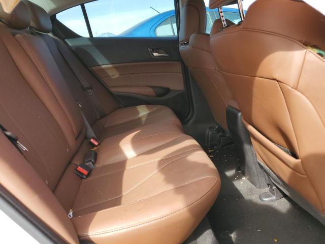 19UDE2F79NA003694 Acura Ilx Premium