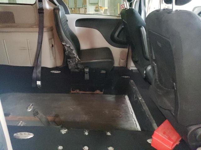 2C4RDGBG7GR124118 Dodge Grand Caravan Se