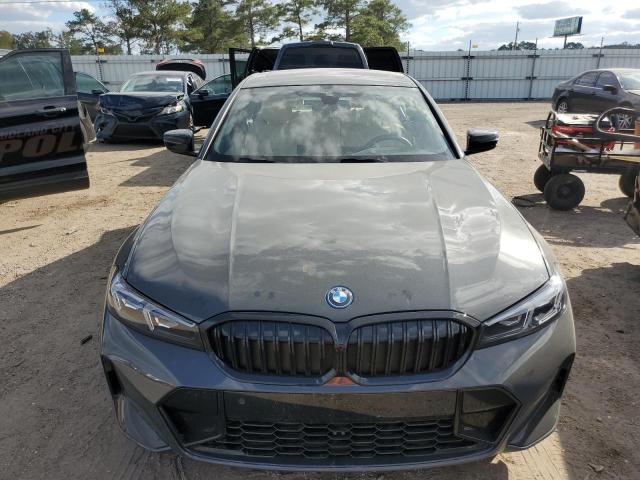 3MW39FF09P8D06740 BMW 330e