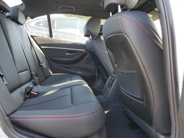 WBA8D9C31HA005728 BMW 330 XI