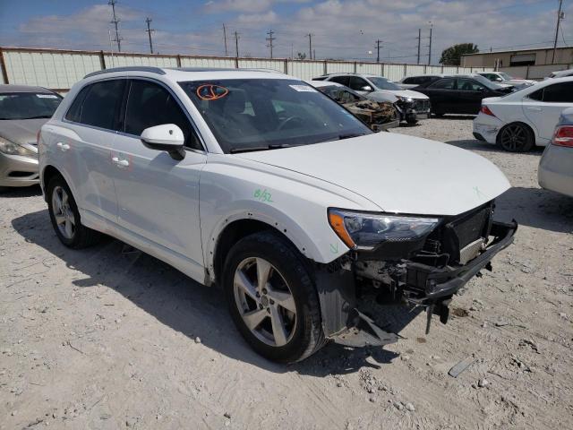 WA1AECF38L1100364 Audi Q3 PREMIUM