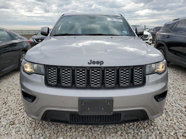 1C4RJEAG6JC407883 Jeep Grand Cherokee Laredo