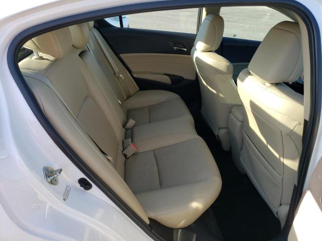 19UDE2F73GA008120 Acura Ilx Premium