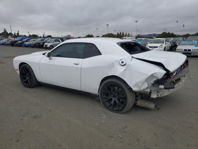 2C3CDZAG2GH107840 Dodge Challenger Sxt