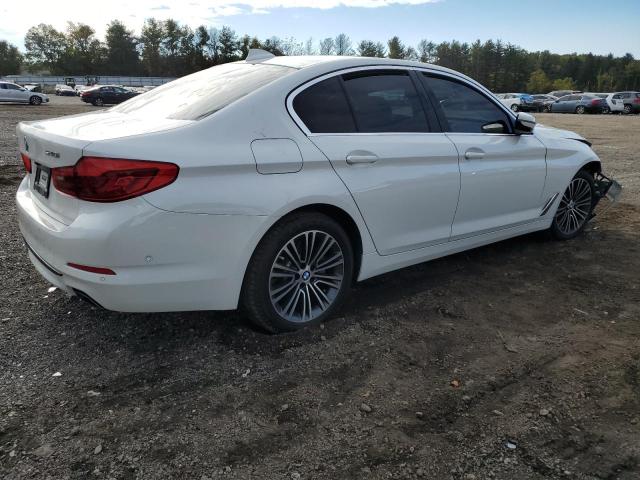 WBAJE7C52KWW17208 BMW 540 XI