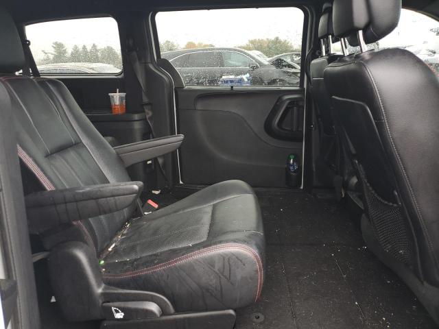 2C4RDGEGXKR743557 Dodge Grand Caravan Gt