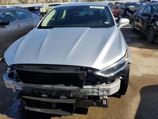3FA6P0MU9KR119841 Ford FUSION SEL
