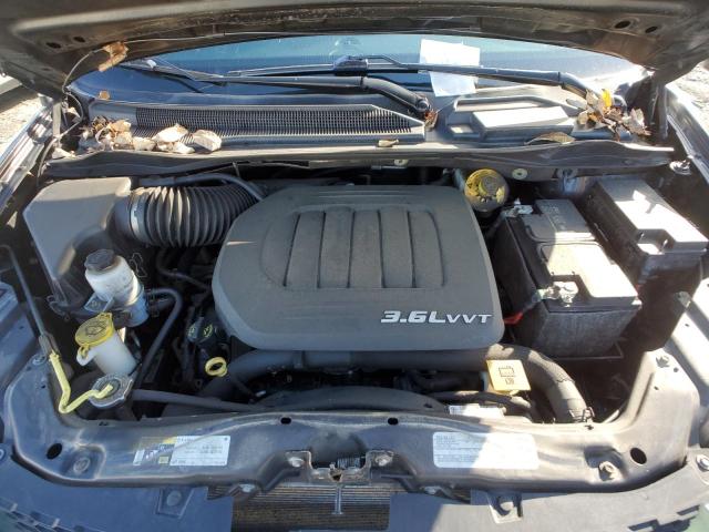 2C4RDGCG2JR206716 Dodge Grand Caravan Sxt