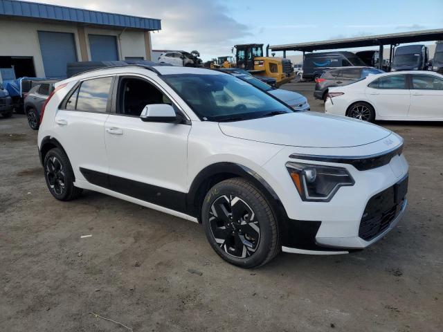 KNDCR3L16P5034112 KIA Niro Wind