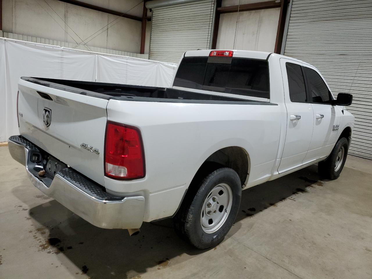 1C6RR7GG8HS713163 RAM 1500 Slt