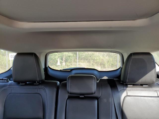 1FMCU9JD4HUD72111 Ford ESCAPE TIT