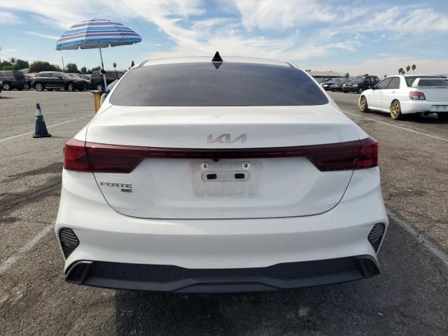 3KPF24AD9PE565832 KIA mpi nu