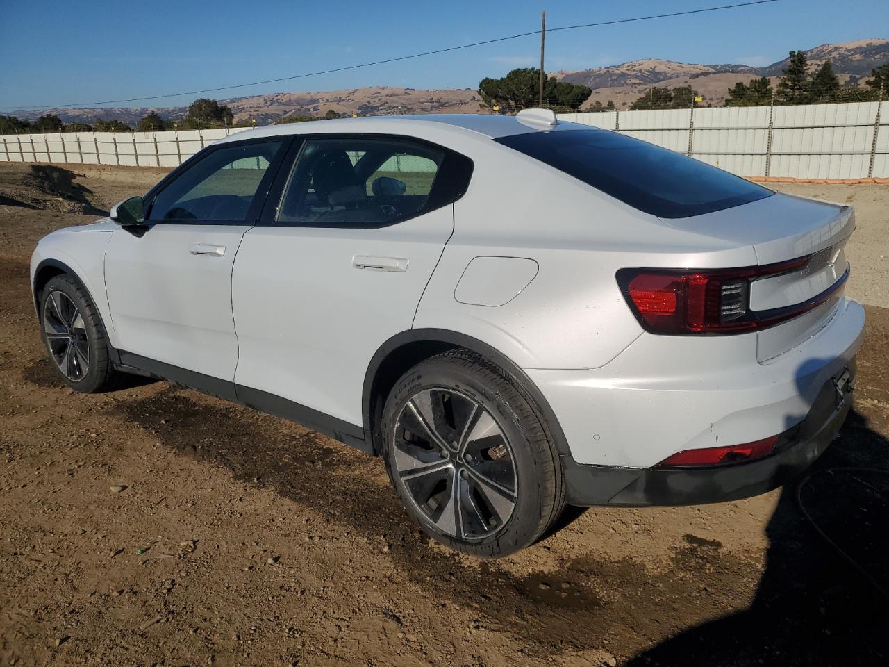 YSMED3KA2PL129372 Polestar 2