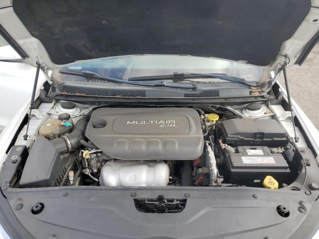 1C3CCCABXFN723540 Chrysler 200 LIMITE