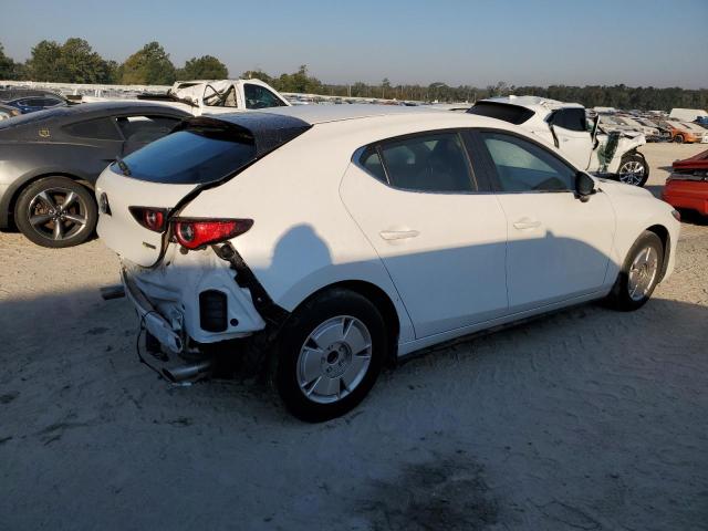 JM1BPAJL6N1508672 Mazda 3