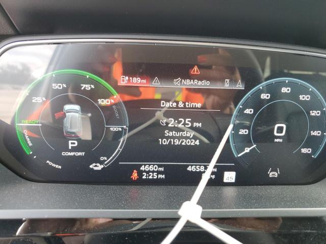 WA1LAAGE0NB033605 Audi E-tron Pre