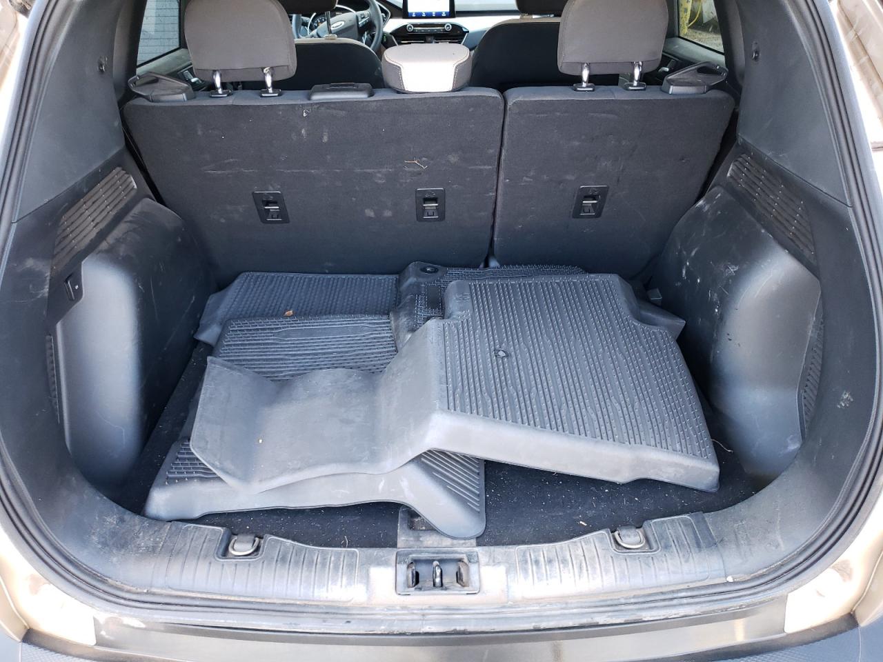 1FMCU0G66MUA67420 Ford ESCAPE SE
