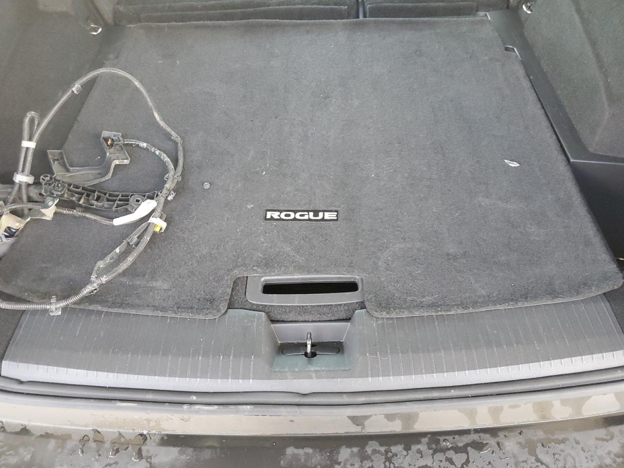 5N1BT3BA3PC837854 Nissan ROGUE SV