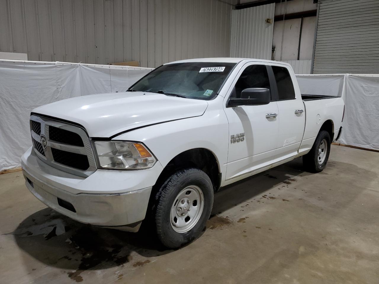 1C6RR7GG8HS713163 RAM 1500 Slt