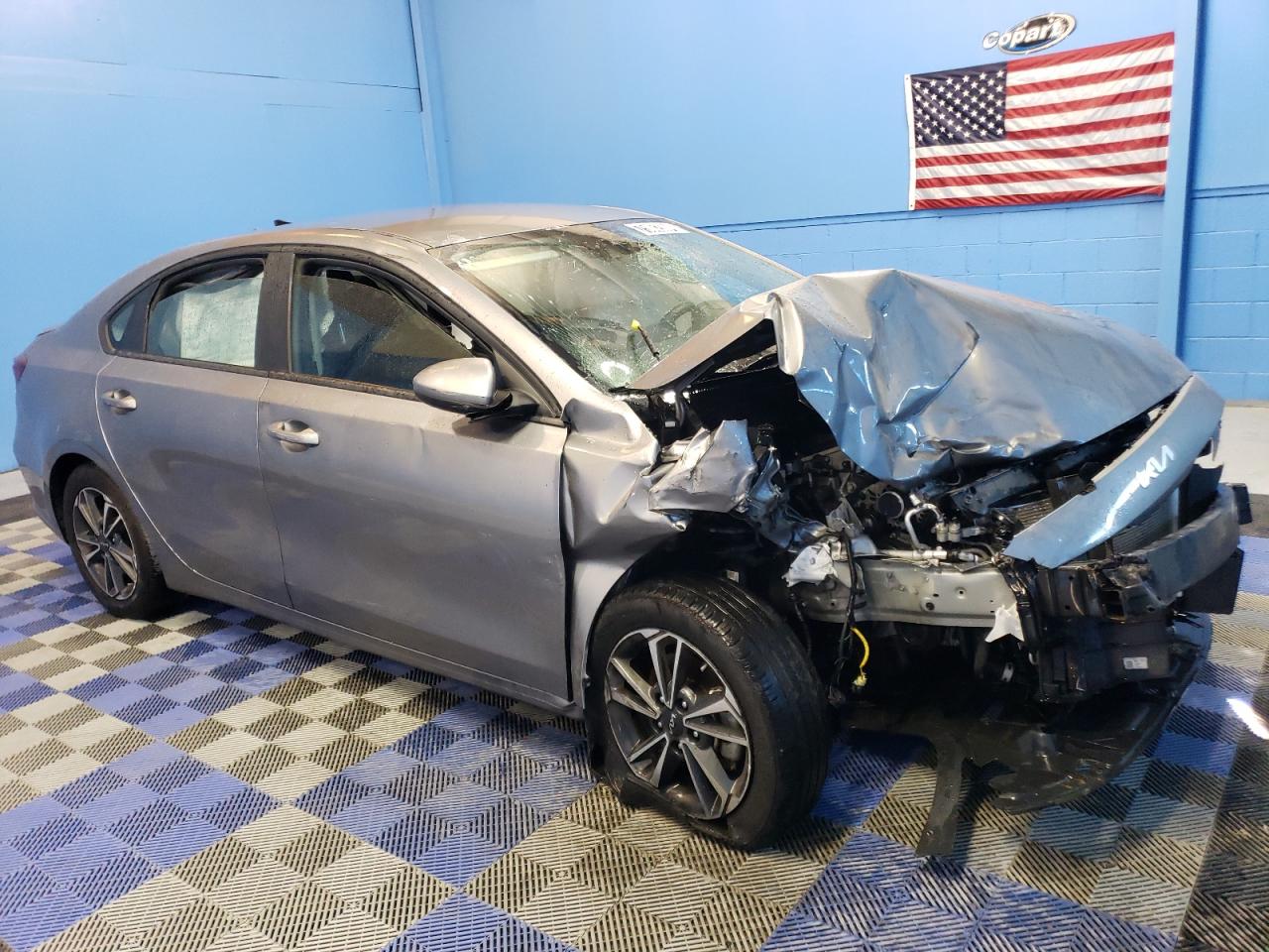 3KPF24AD7PE675360 KIA FORTE LX