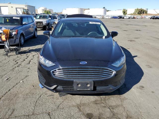 3FA6P0LU4KR115374 Ford FUSION SE