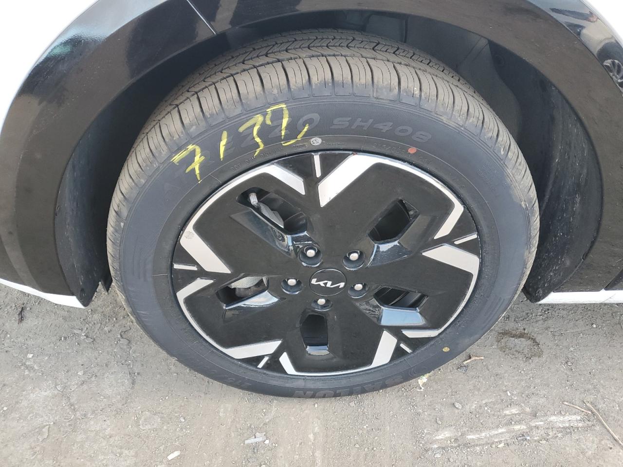 KNDCR3L16P5034112 KIA Niro Wind