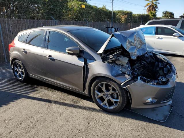 1FADP3K22EL276835 Ford FOCUS SE