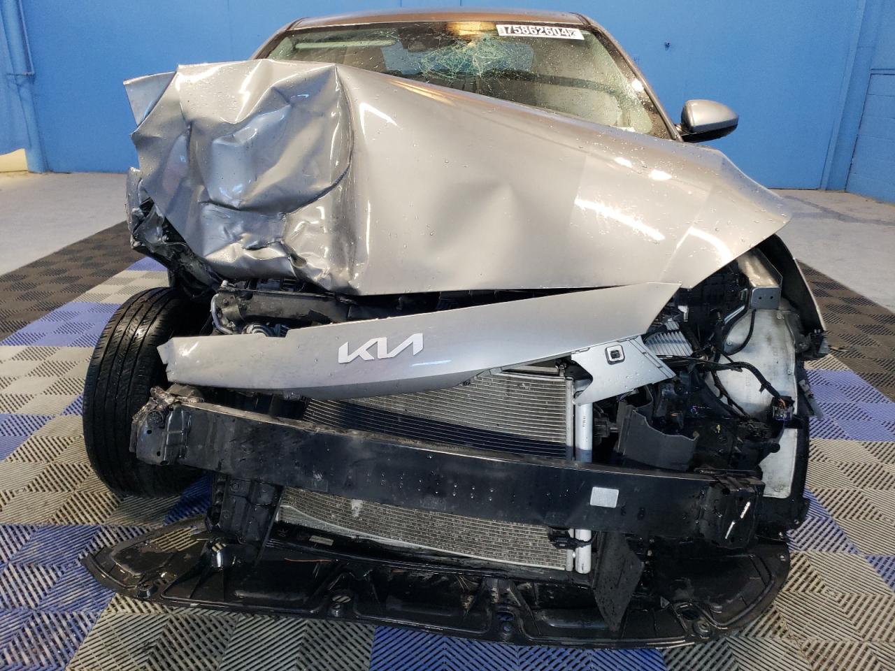 3KPF24AD7PE675360 KIA FORTE LX