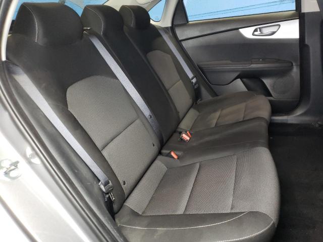 3KPF24AD7PE675360 KIA FORTE LX
