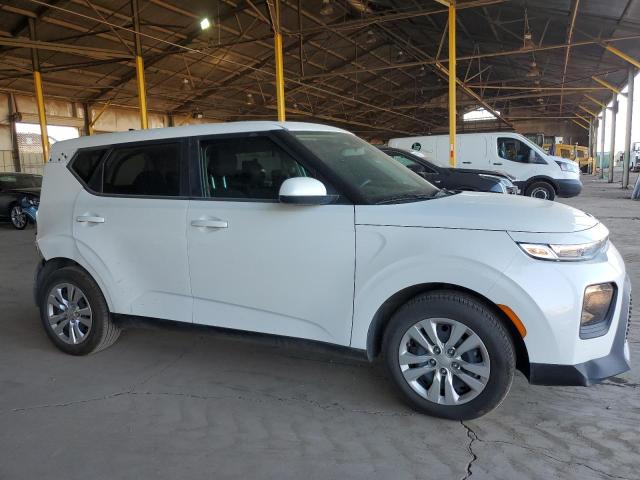 KNDJ23AU2L7081533 KIA SOUL LX