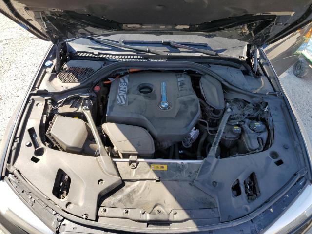 WBAJA9C50JB033144 BMW 530e