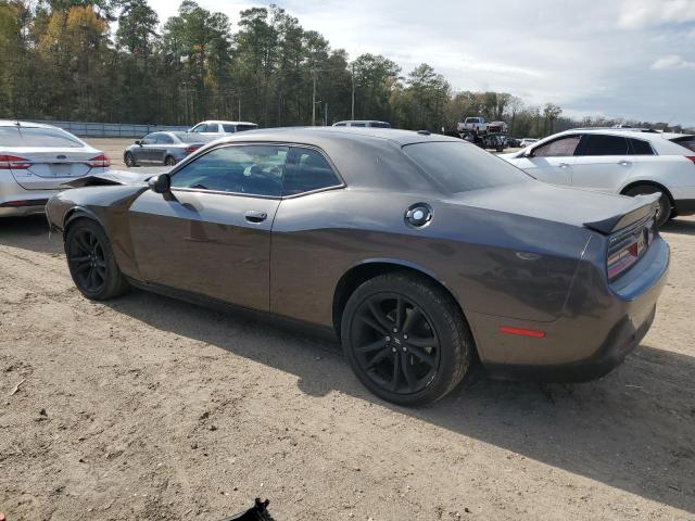 2C3CDZAG6JH215028 Dodge Challenger Sxt