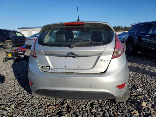 3FADP4FJ3EM185773 Ford Fiesta Titanium