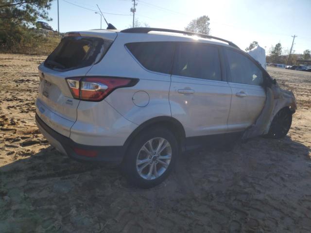 1FMCU0HD8JUB95375 Ford ESCAPE SEL