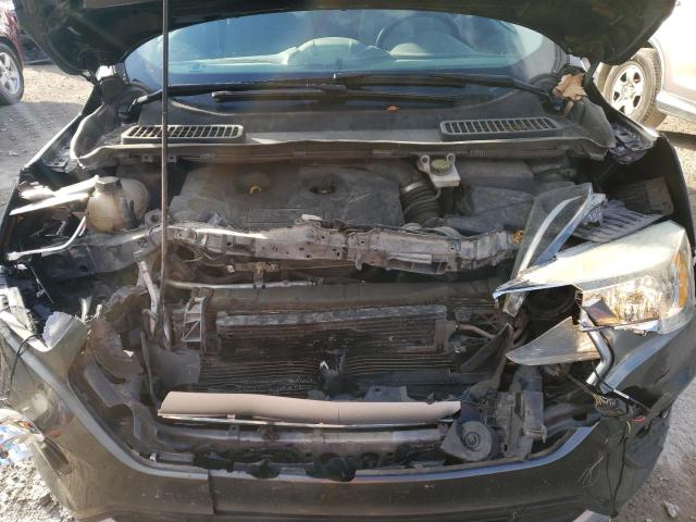 1FMCU0G94HUA28499 Ford ESCAPE SE