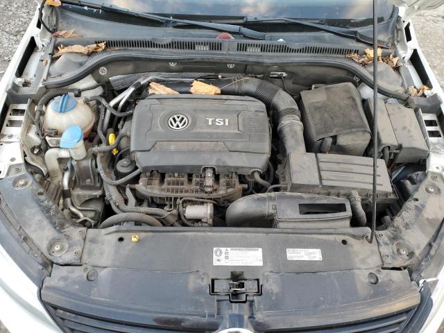 3VWD17AJ5EM364818 Volkswagen JETTA SE