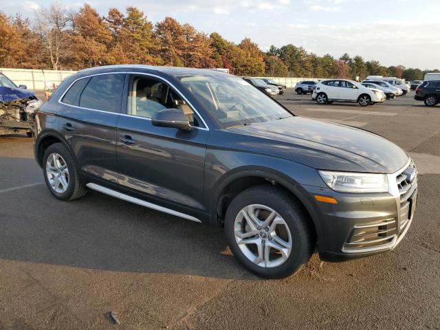 WA1ANAFY6K2063825 Audi Q5 PREMIUM
