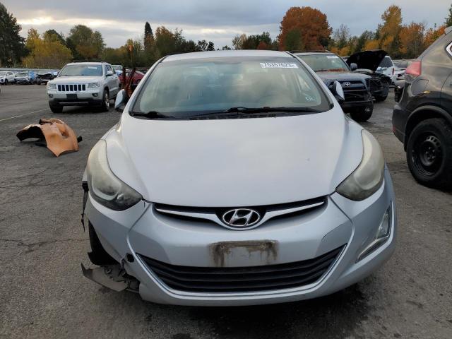 KMHDH4AE2FU225173 Hyundai ELANTRA SE