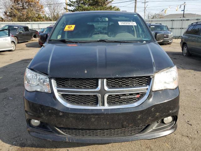 2C4RDGCG8HR581178 Dodge Grand Caravan Sxt