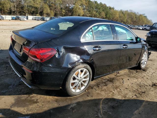 WDD3G4EBXLW038224 Mercedes-Benz A 220