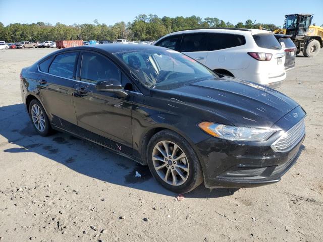 3FA6P0H72HR382797 Ford FUSION SE