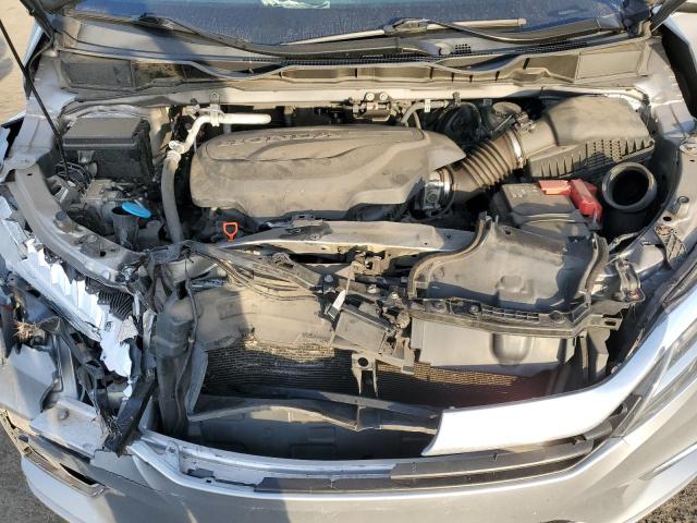5FNRL6H86JB000390 Honda Odyssey Touring