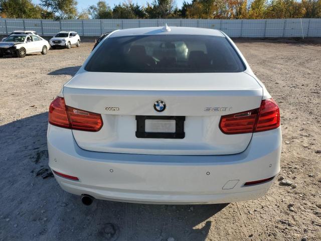 WBA3B1G57FNT02456 BMW 320 I